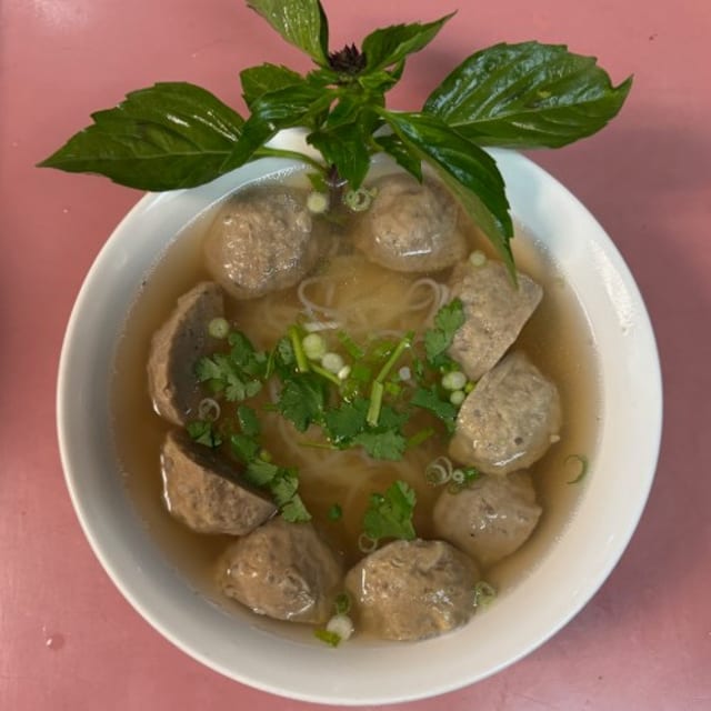 14. Pho Bo Vien.