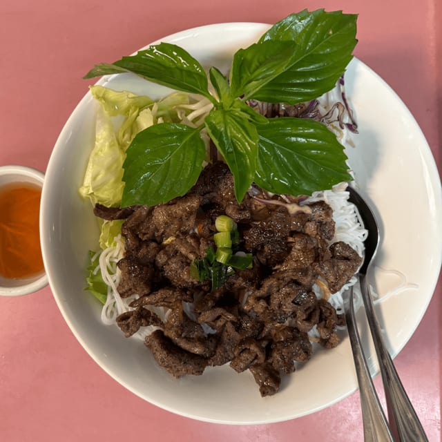 33. Bun Bo Nuong.