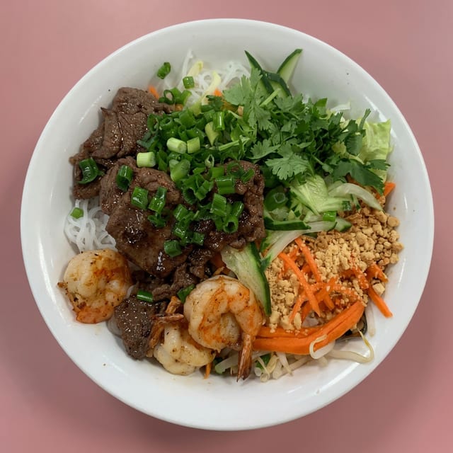 31. Bun Tom, Bo Nuong.
