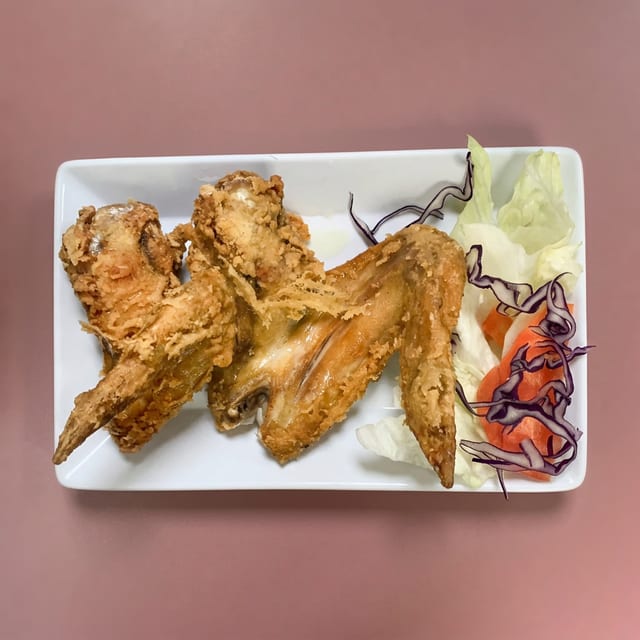 Fried Chicken Wings (2 Pieces).